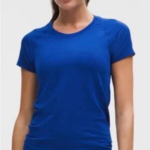Lulu lemon Women's Blue Short Sleeve Swiftly top size 2